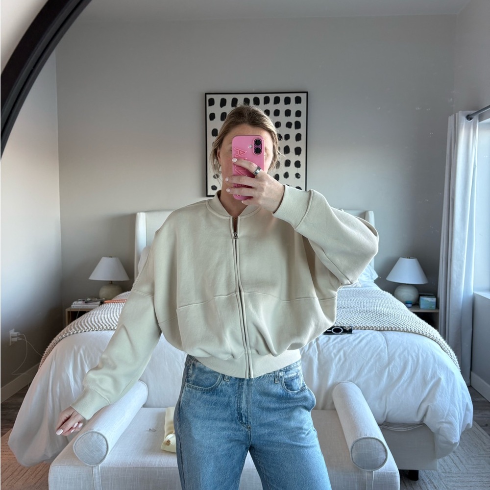 Zara zip up